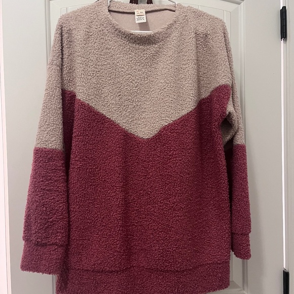 Boutique size M - Picture 1 of 1